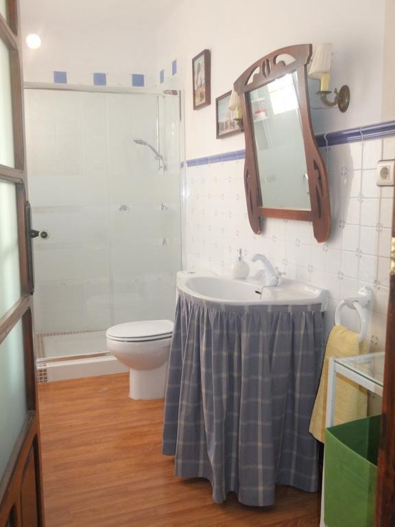 Hostal Los Aromas Villena Ruang foto